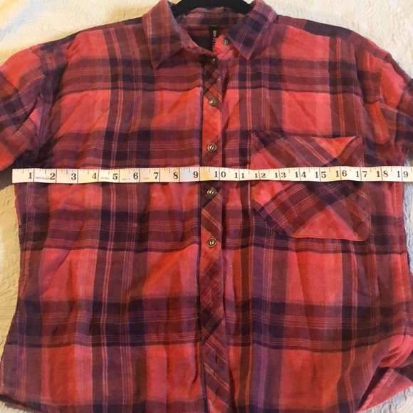 Collard plaid button down - Picture 3 of 6